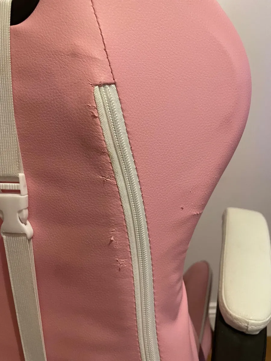 Gaming chair - Image 4