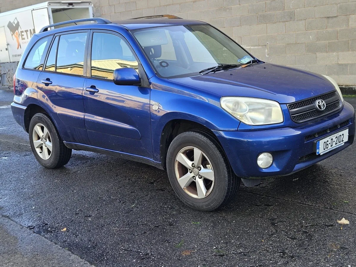Toyota RAV4 - Image 1