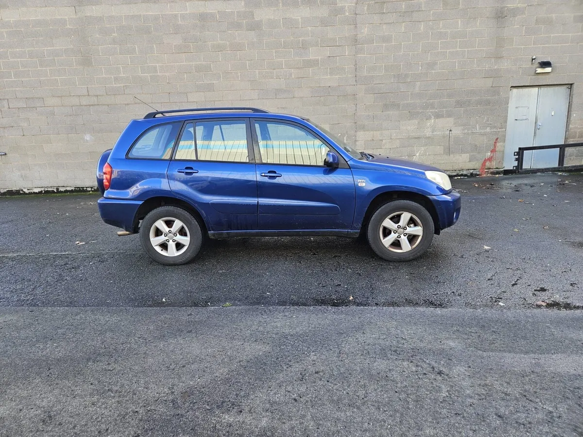 Toyota RAV4 - Image 3