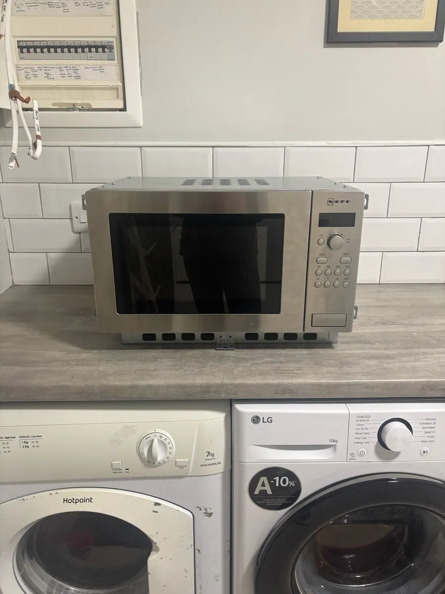 NEFF Microwave - Image 1