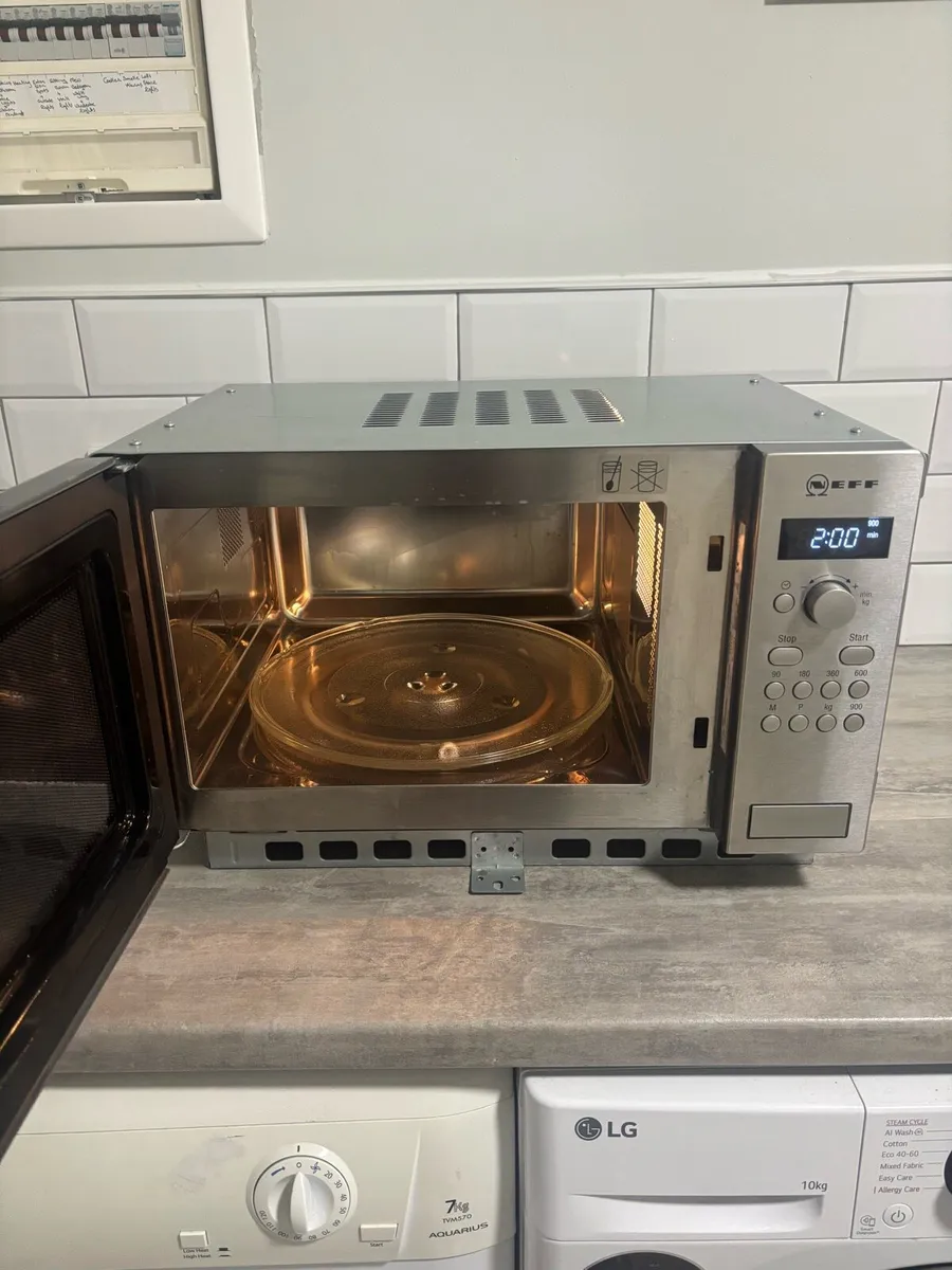 NEFF Microwave - Image 3
