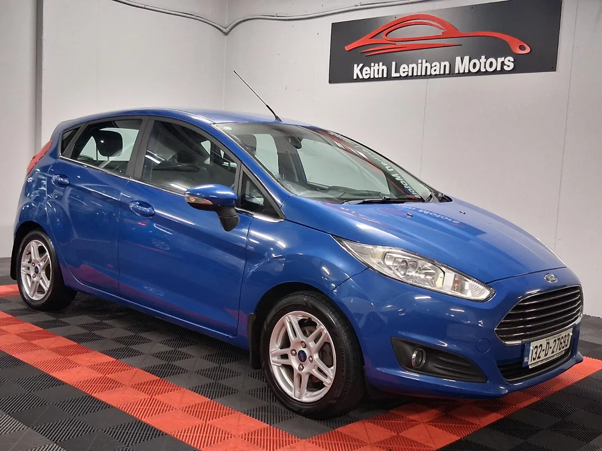 2013 Ford Fiesta **1.25 ZETEC** - Image 1