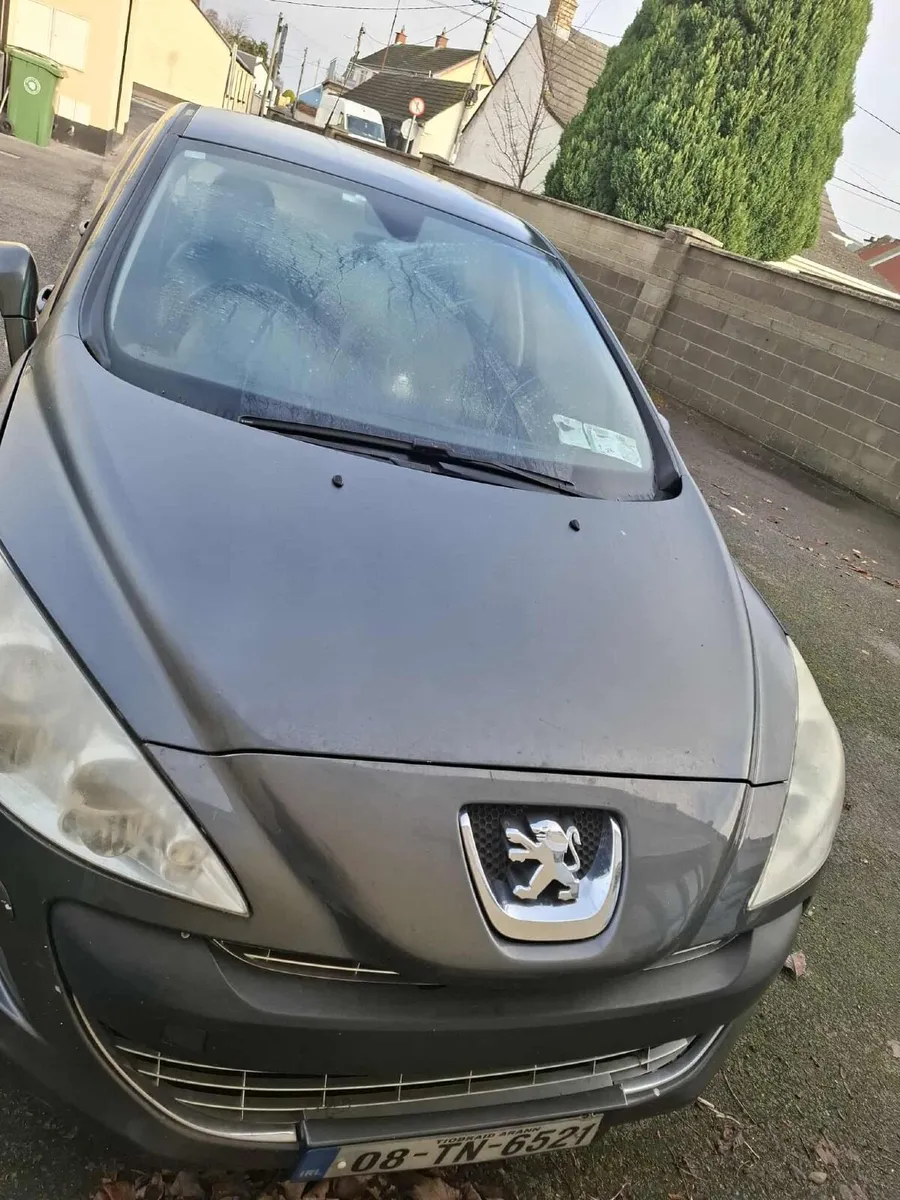 Peugeot 308 2008 - Image 1