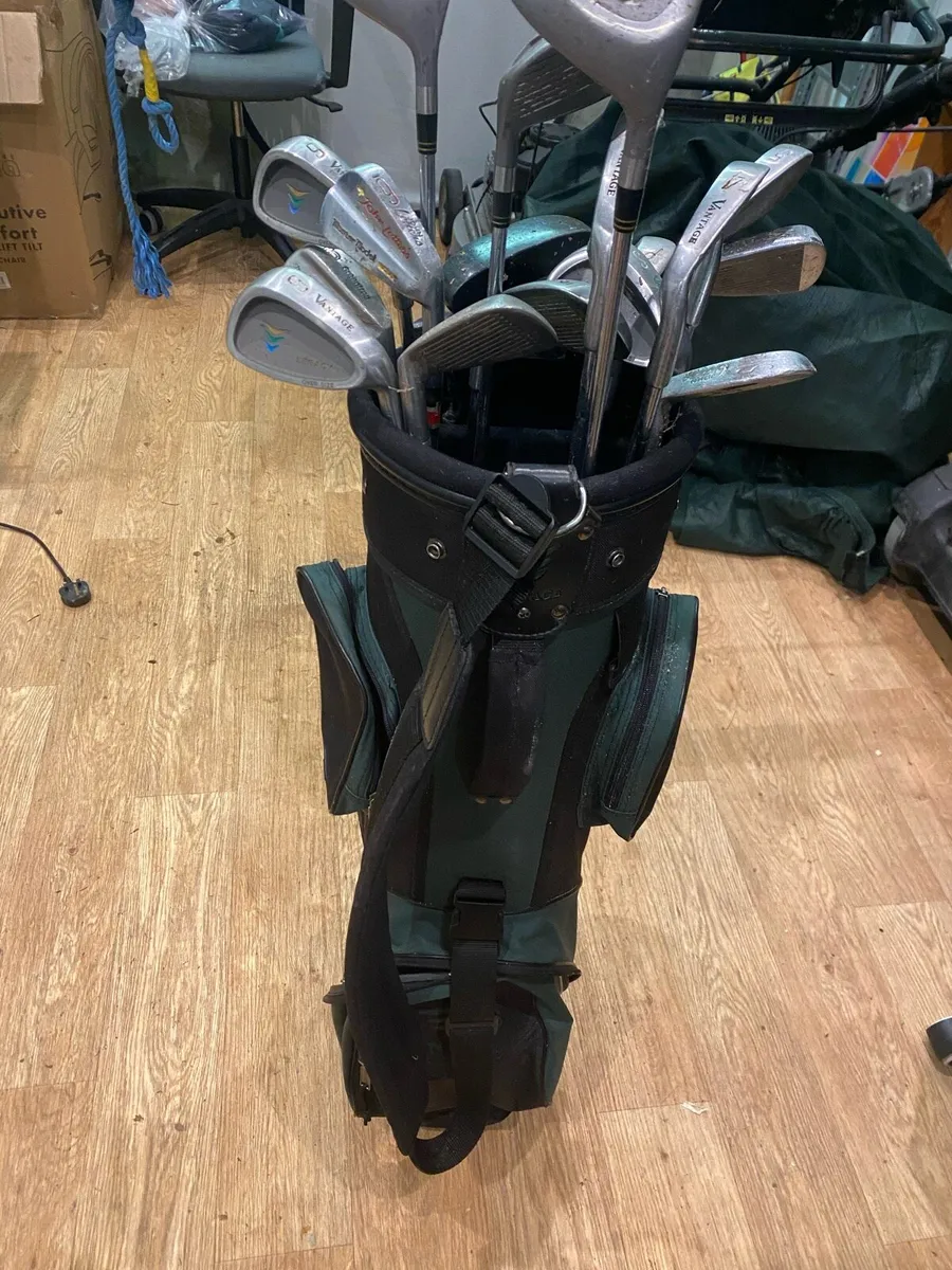 Golf clubs and bag - Image 3