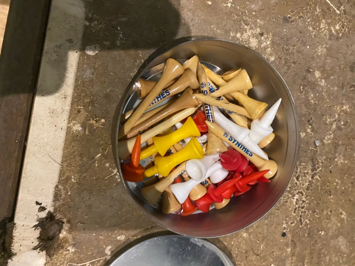 Golf clubs and bag - Image 4