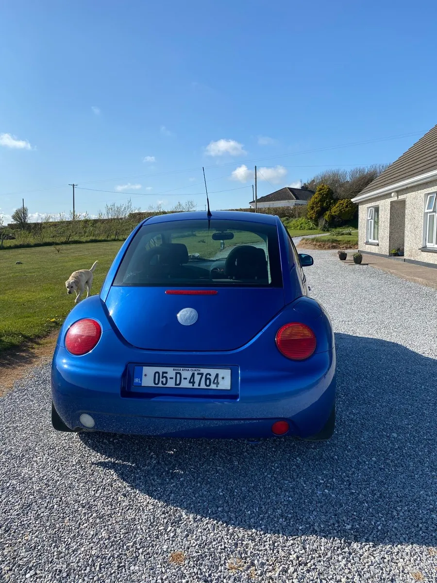 2005 Volkswagen Beetle - Image 3