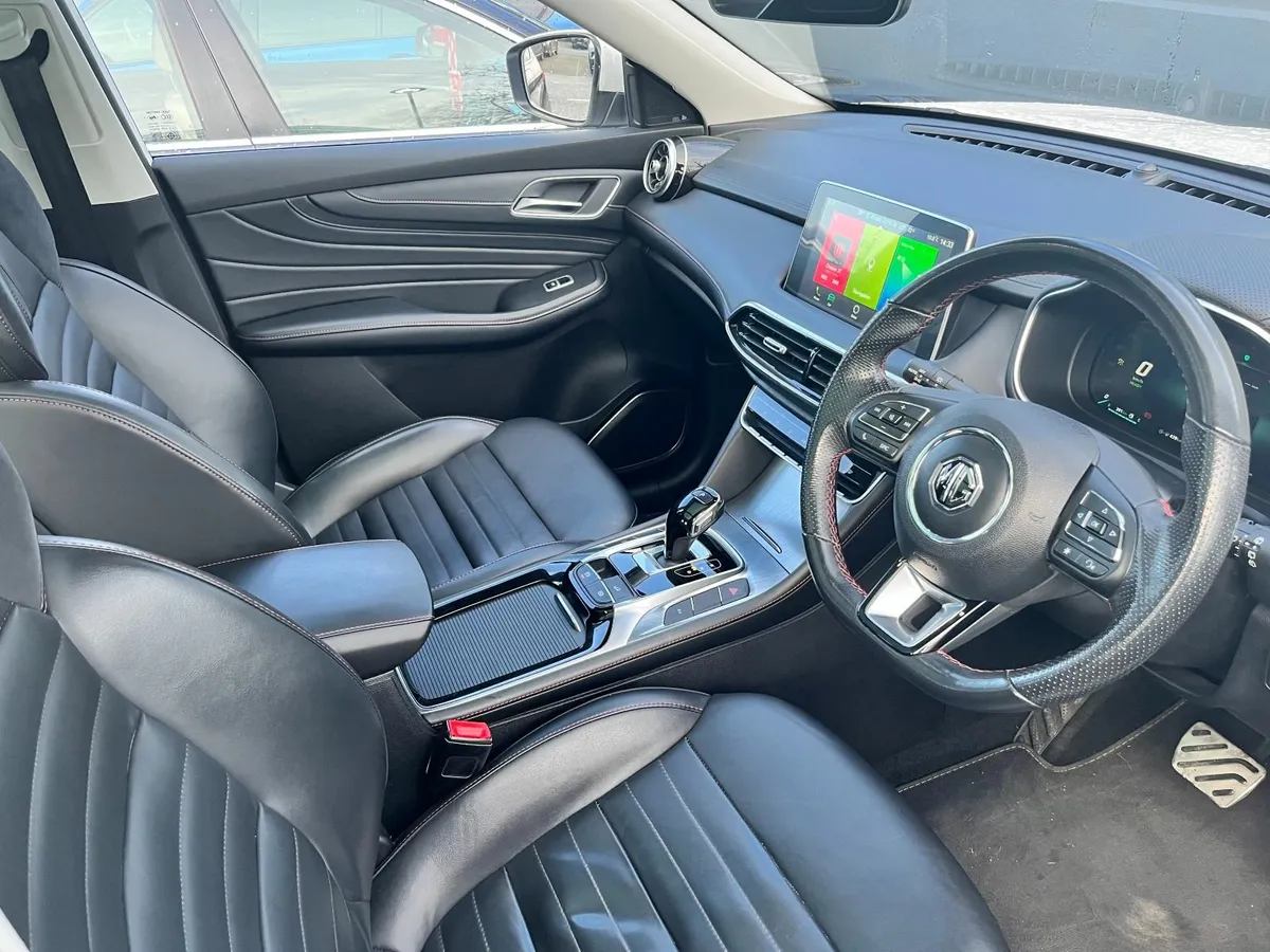 MG HS 2022 - Image 4