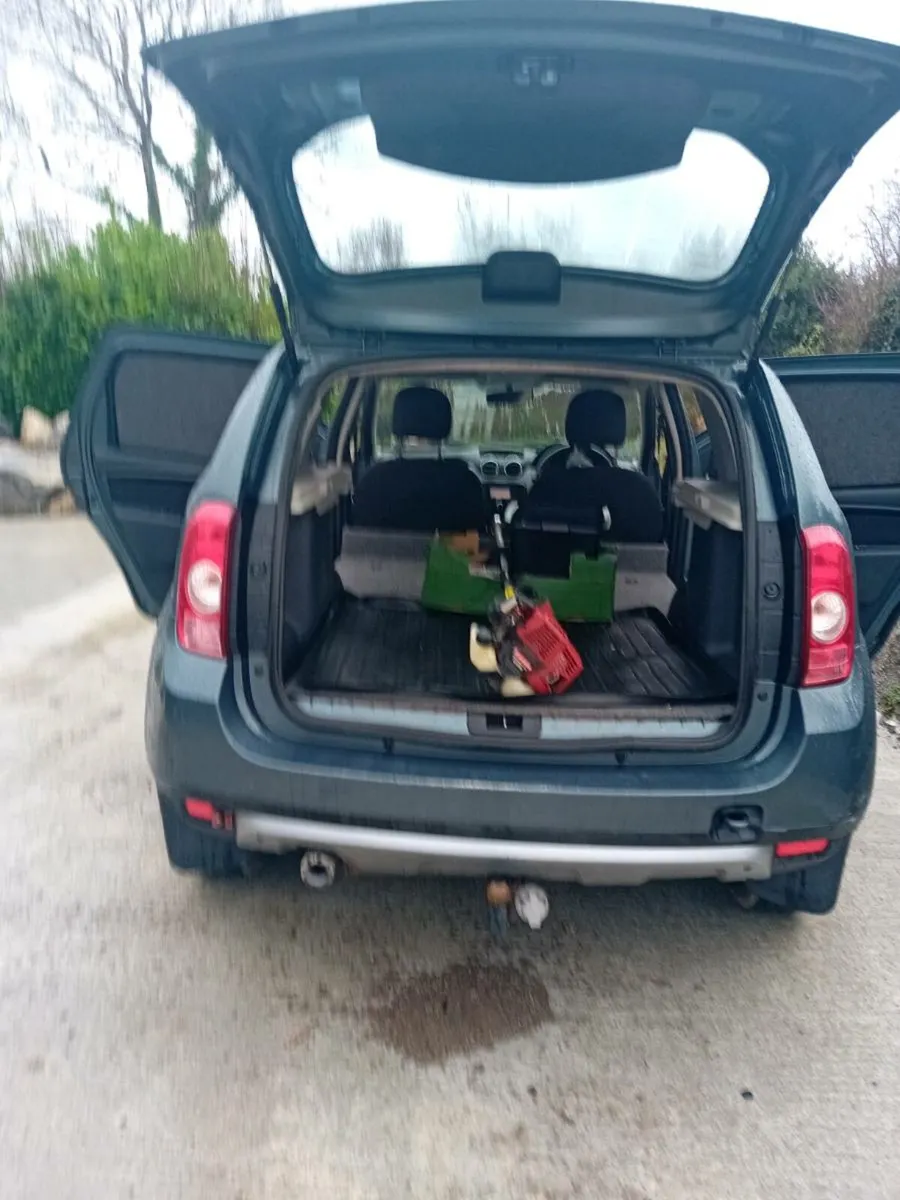 2014 Dacia Duster Commercial 4×4 - Image 4