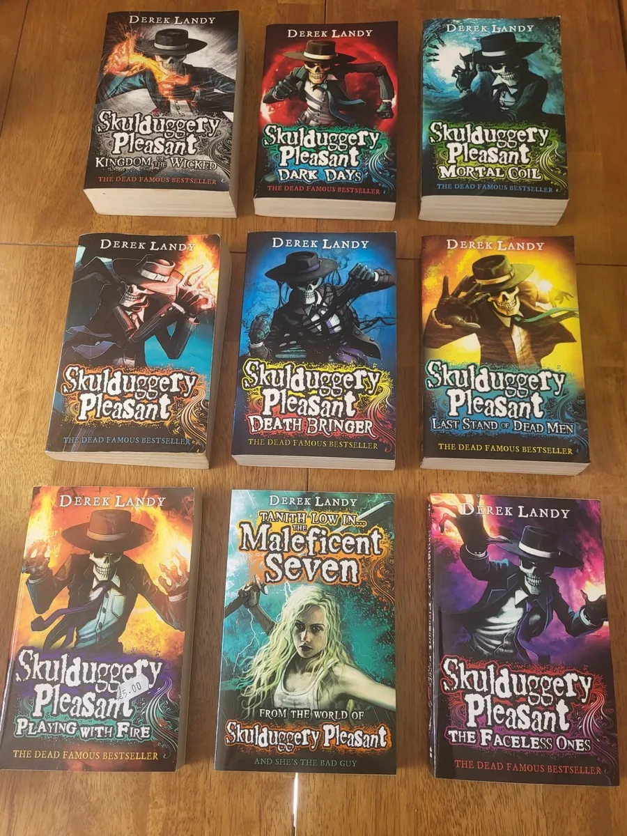 Derek Landy Books - Image 2