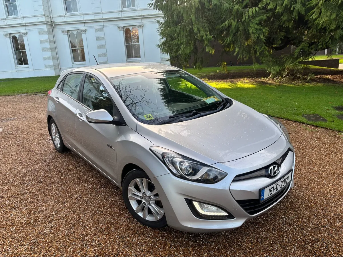 2015 Hyundai i30 high spec model 1.6 turbo diesel - Image 1