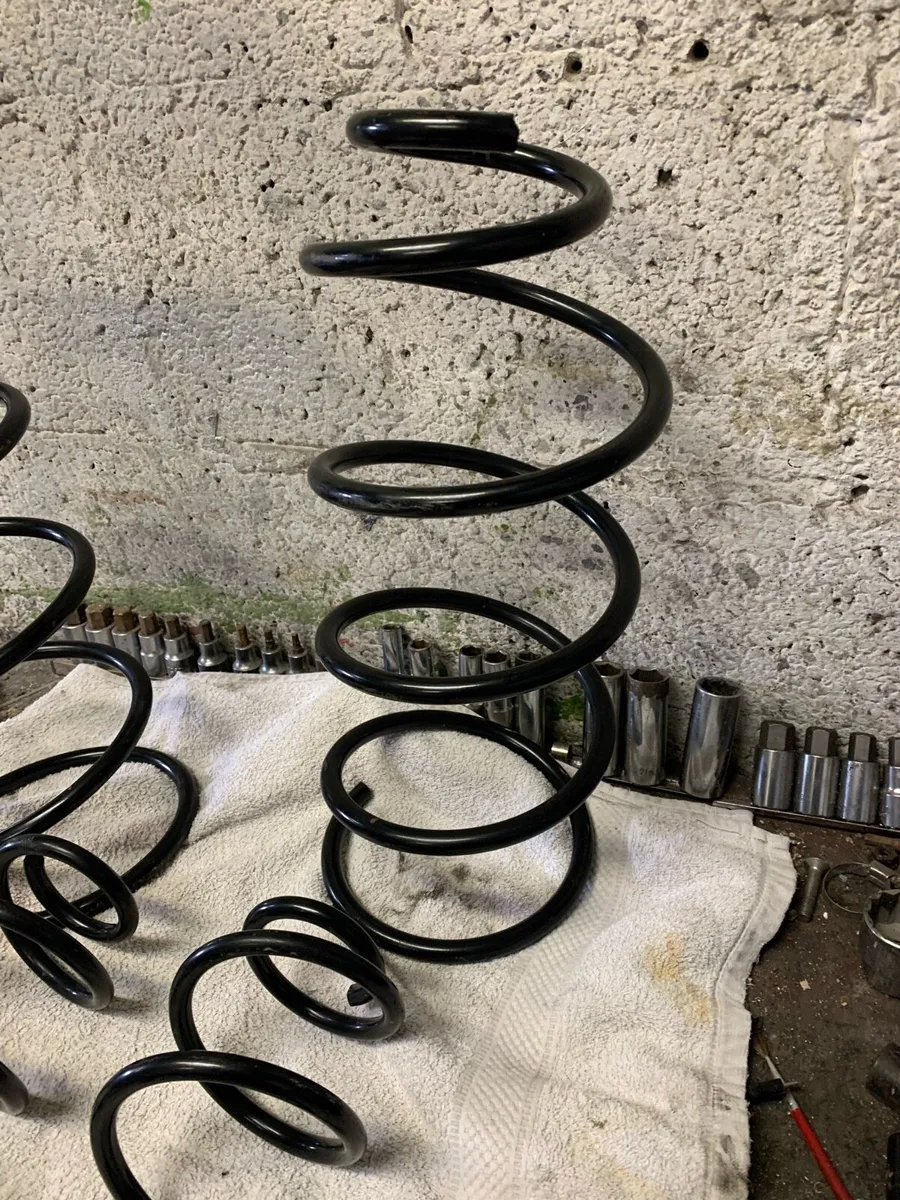 Springs new for Citroen c4 car type 2007 on - Image 3