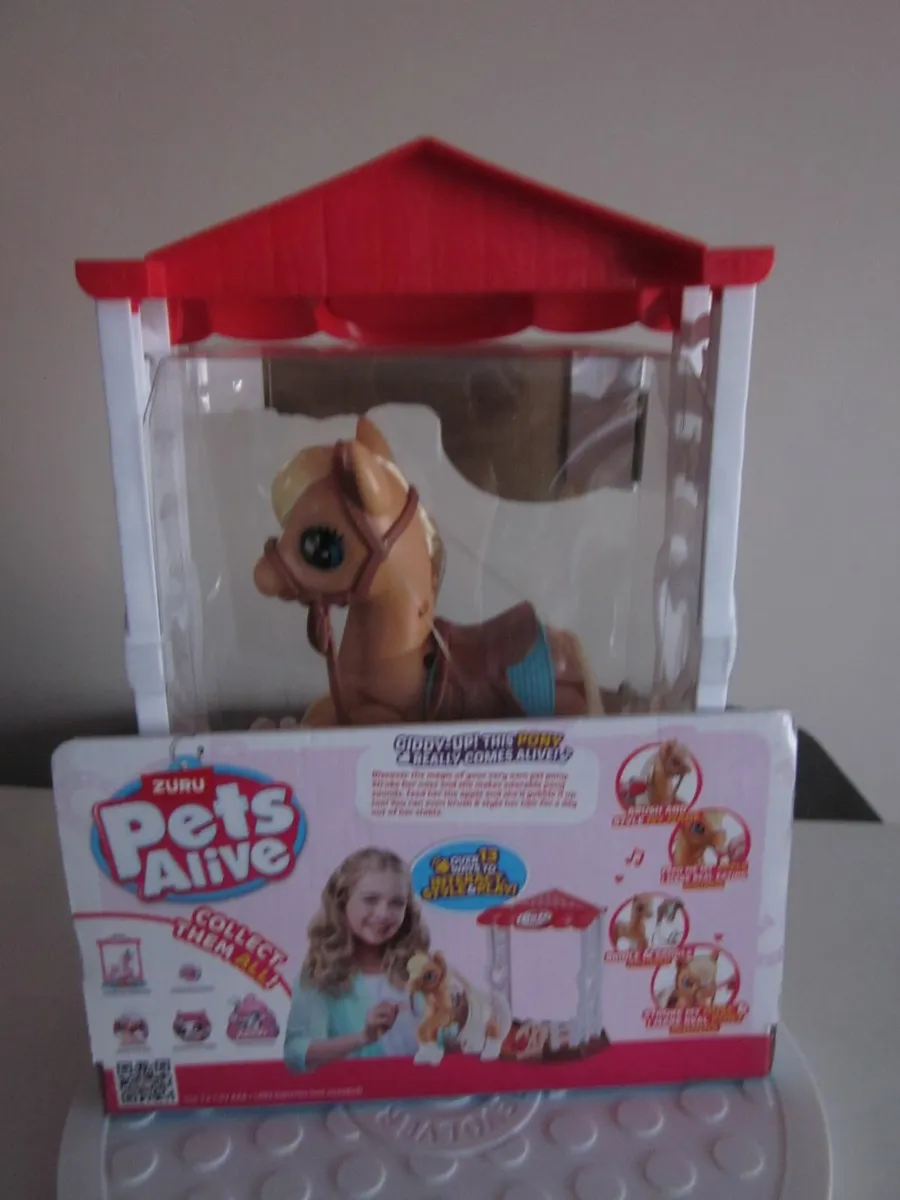 Zuru Pets Alive My Magical Pony/Stable New - Image 2