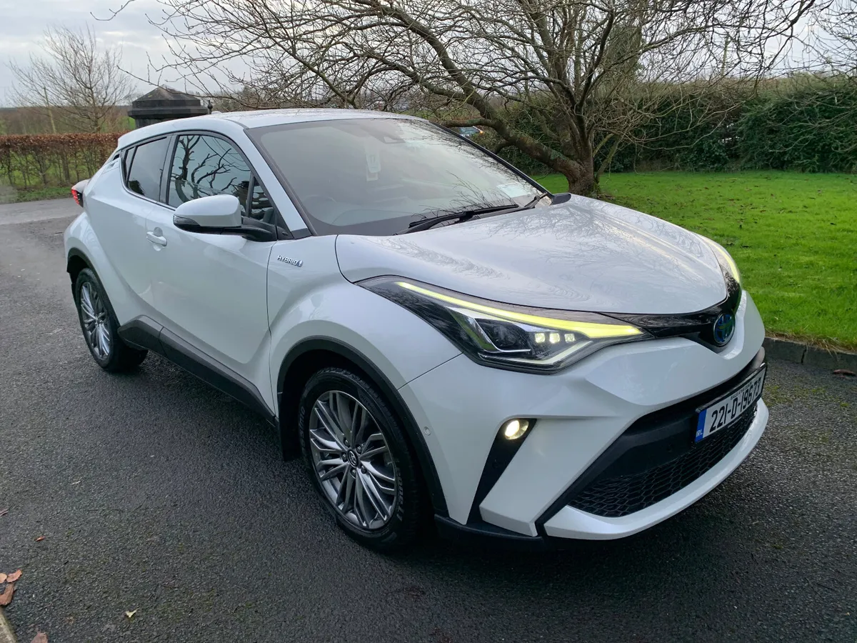 Toyota C-HR 2022 SOL ** One Owner ** - Image 2