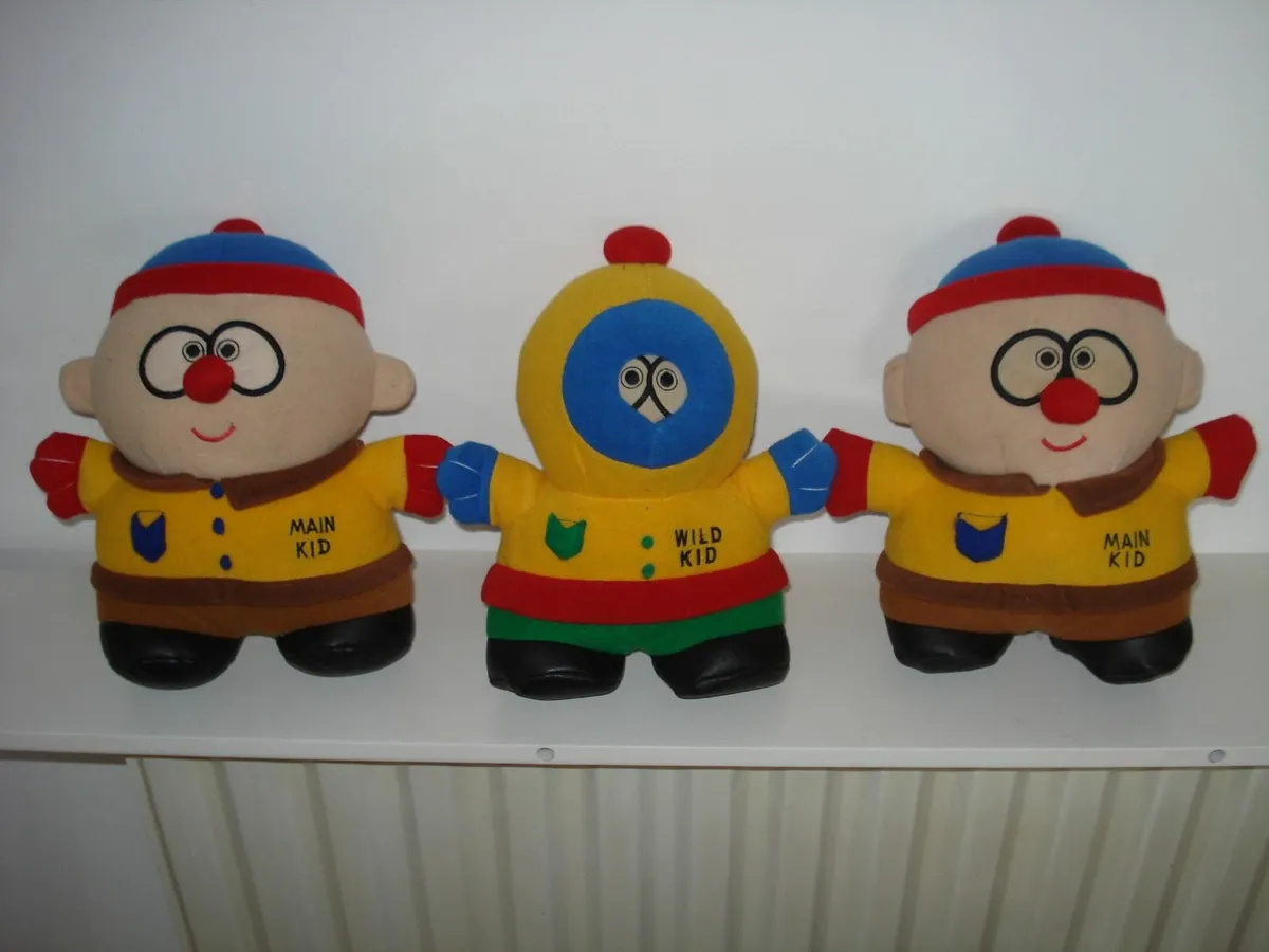 VINTAGE  3 SOUTH PARK 1990s SOFT TOYS. - Image 1