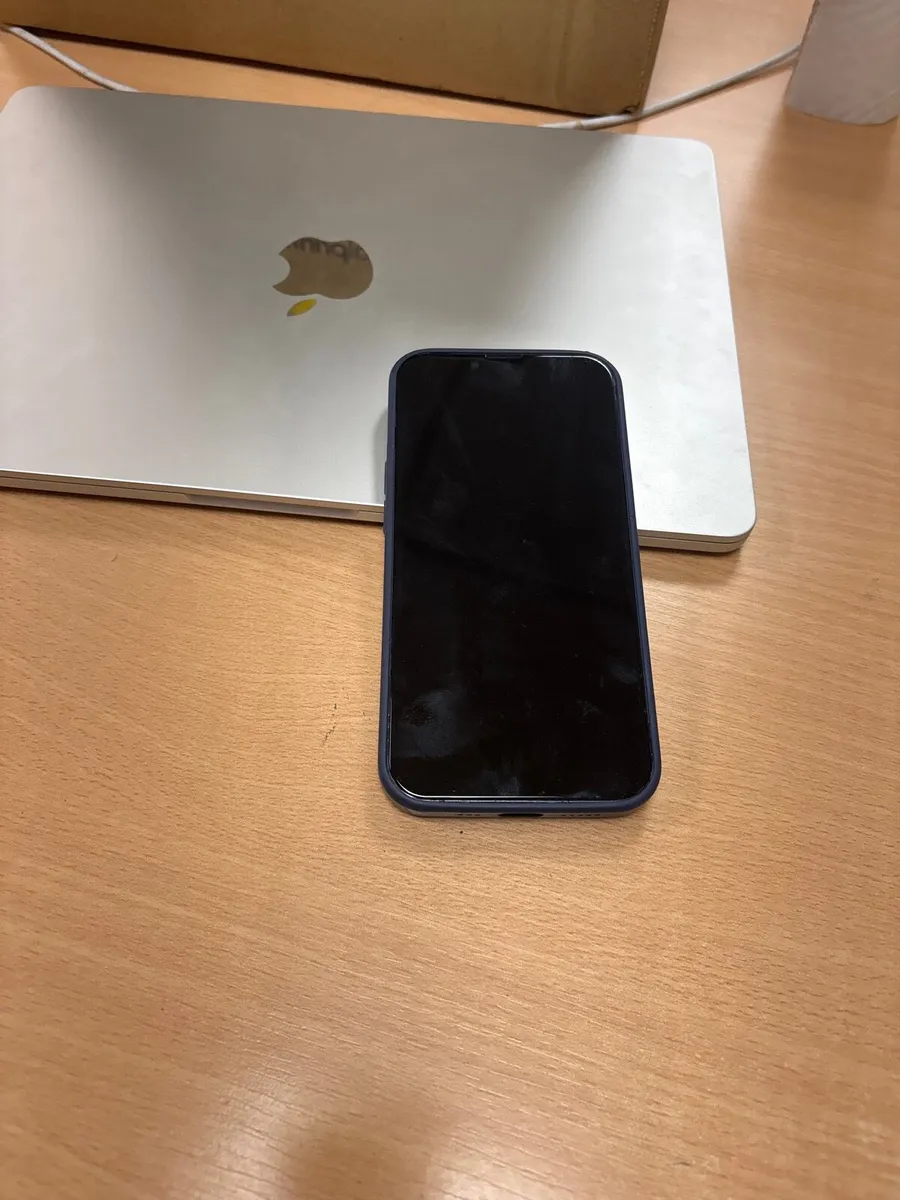 iPhone 13 unlocked - Image 1