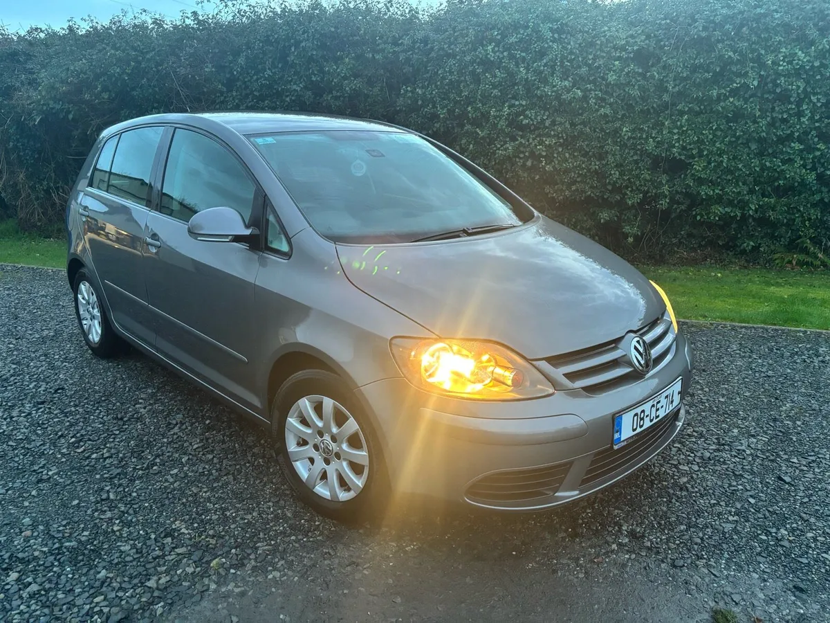 2008 VW Golf plus 1.4 Full main dealer history - Image 2
