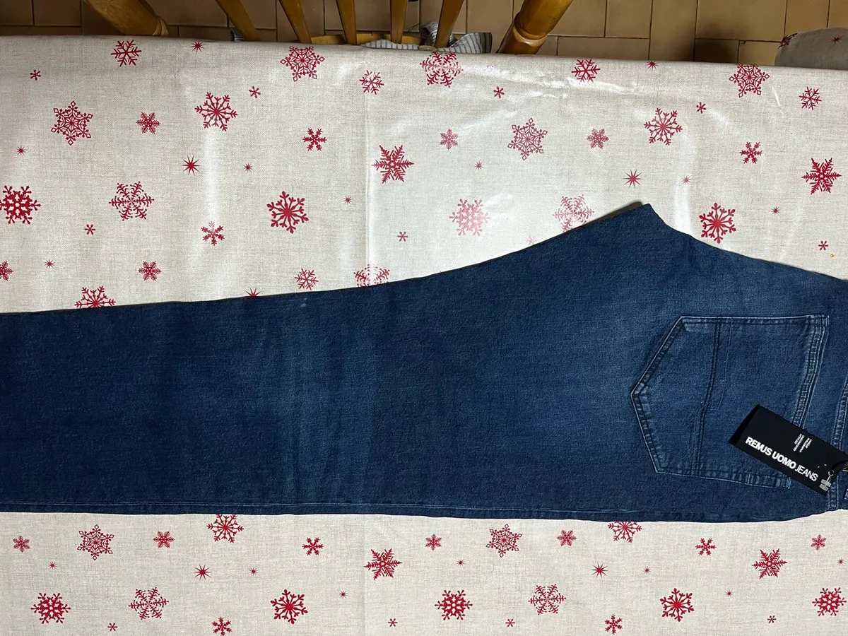 Men’s Jeans - Image 2