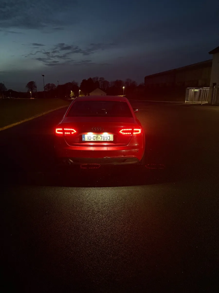 Audi A4 - Image 2