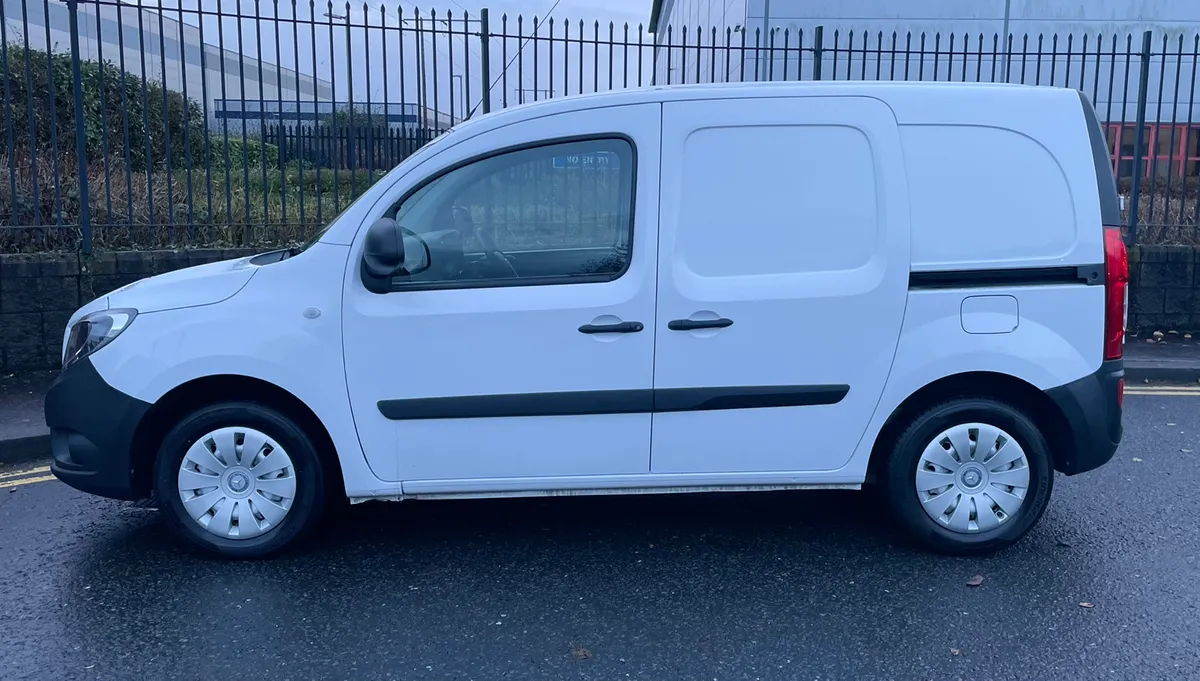 2020 Mercedes Citan 109 CDi Pure - Image 4