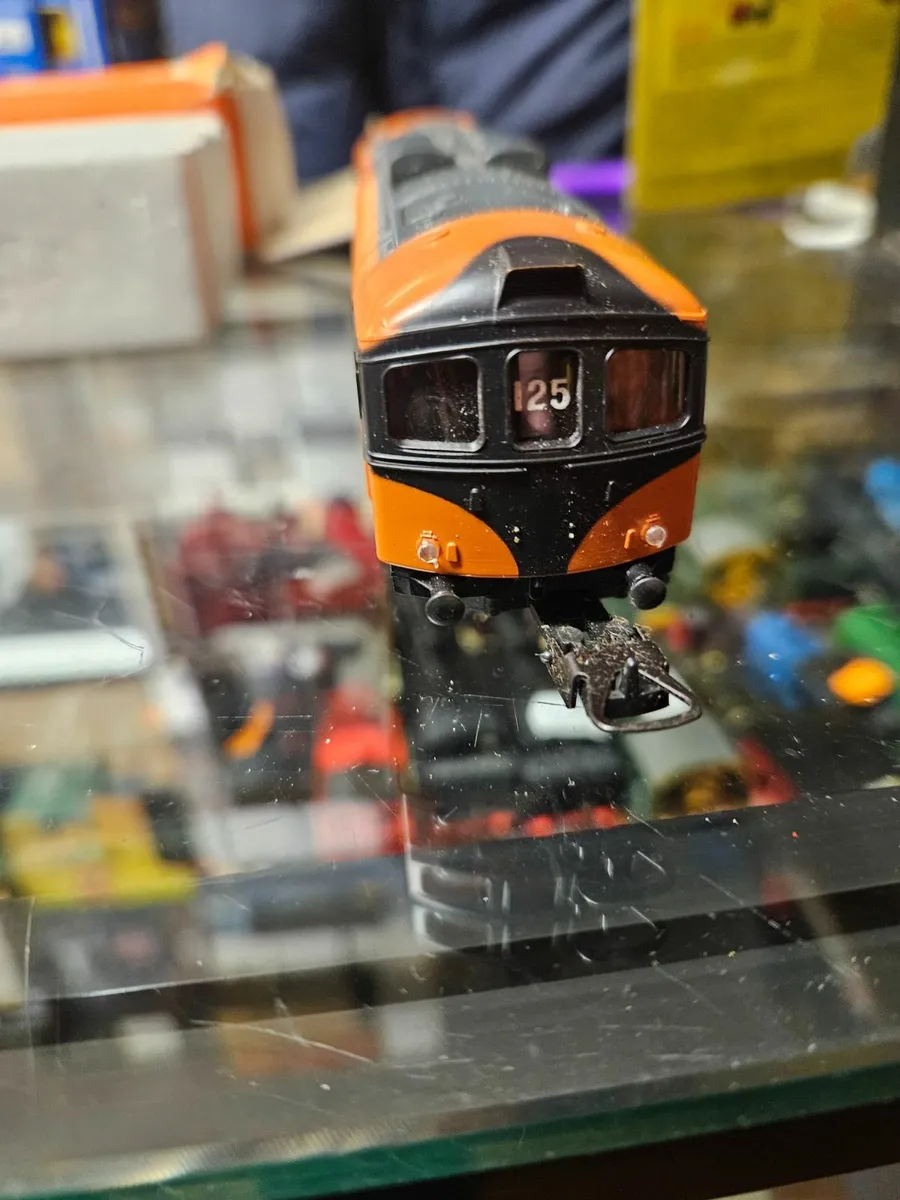 Hornby Lima HO Scale Irish Rail CIE Engine - Image 4