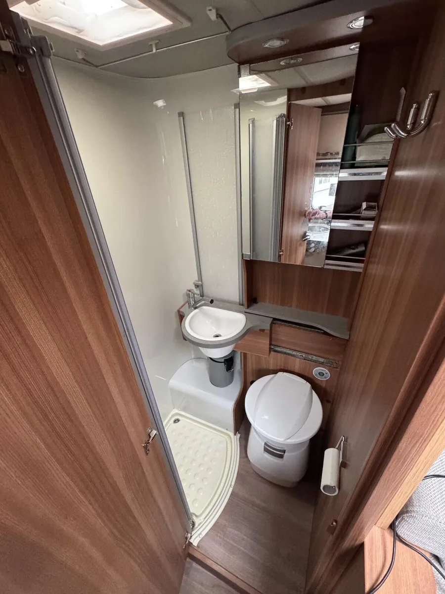 2019 Cara 550 Motorhome – Fiat Ducato, Weinberg - Image 3