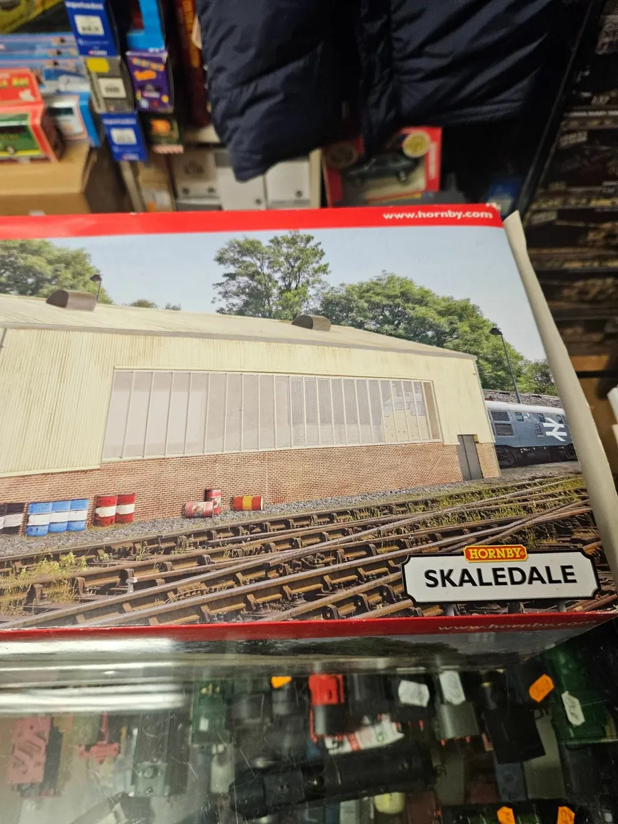 Hornby OO Gauge Skaledale Traction Engine Shed - Image 3