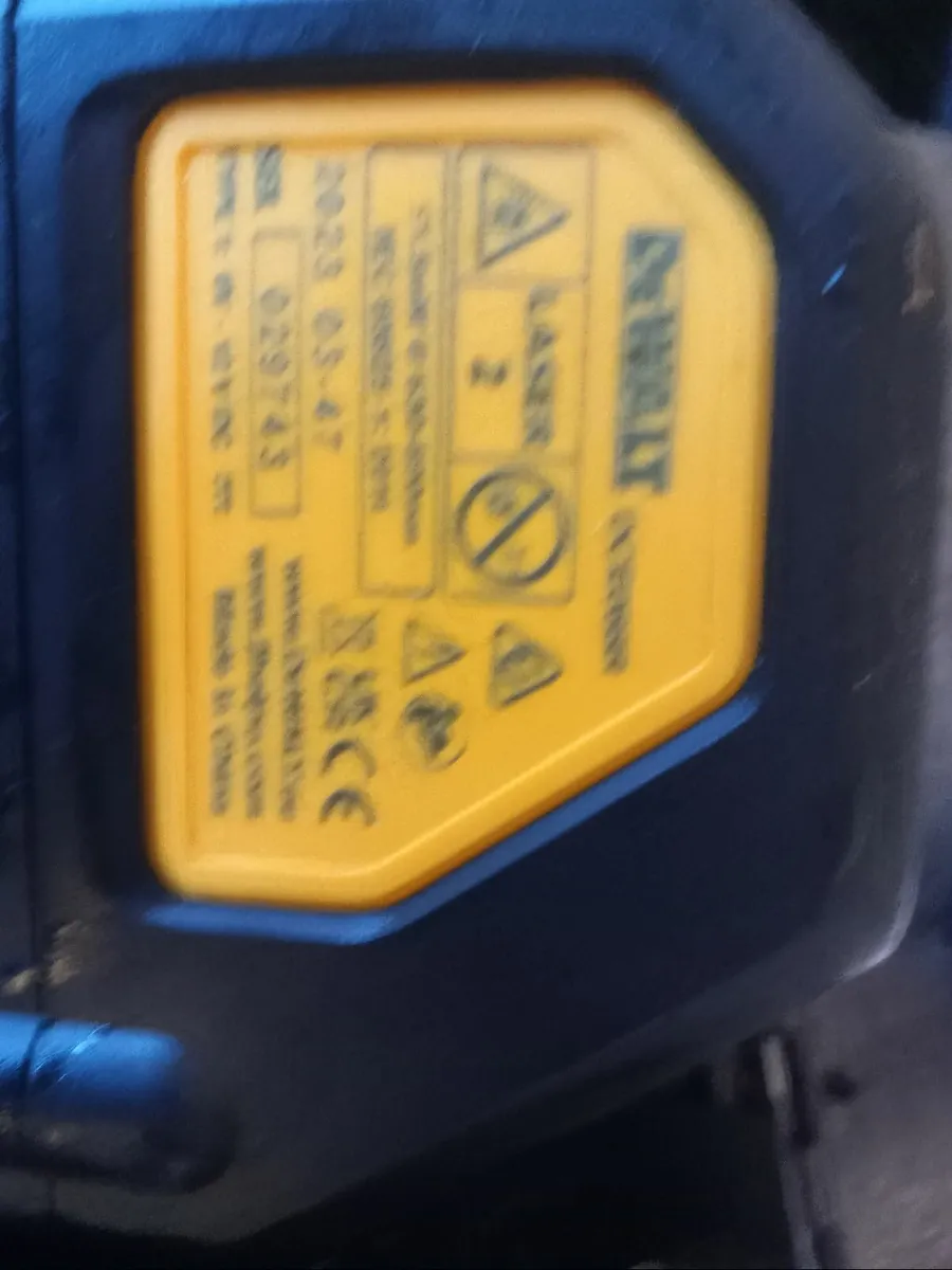 New 12V dewalt laser - Image 2