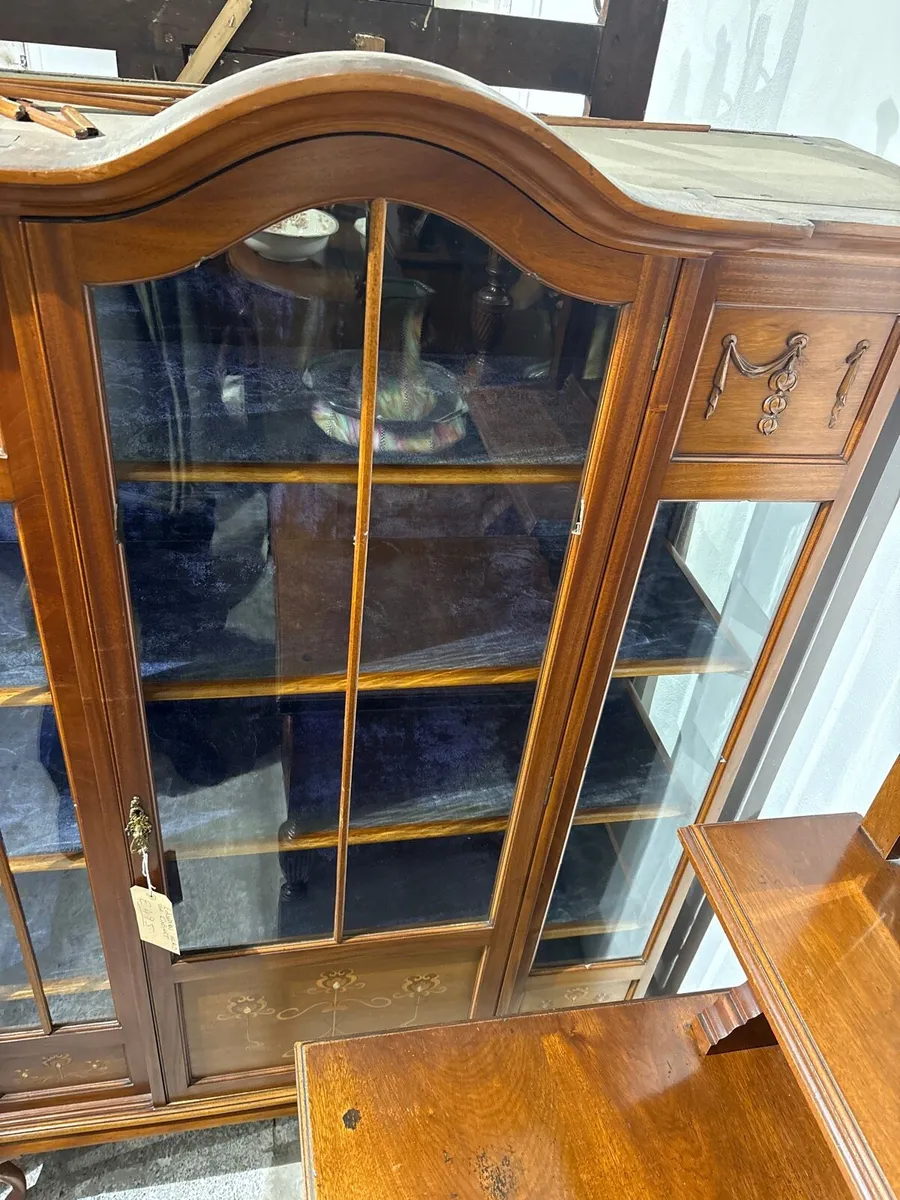 Edwardian inlaid Teak Desplay cabinet - Image 2