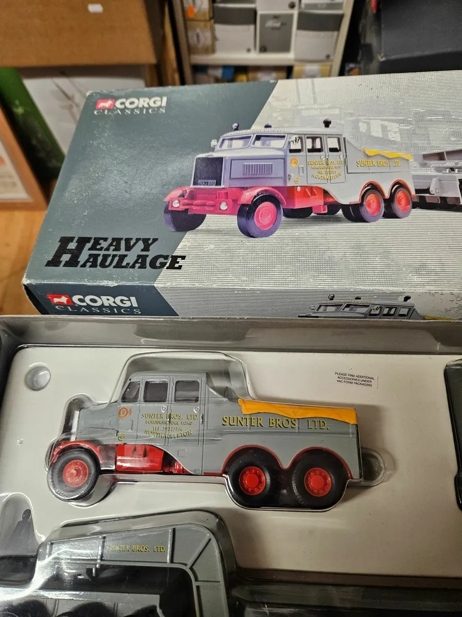 Corgi Scammel Tractor Unit and Trailer with Load 1 - Image 4