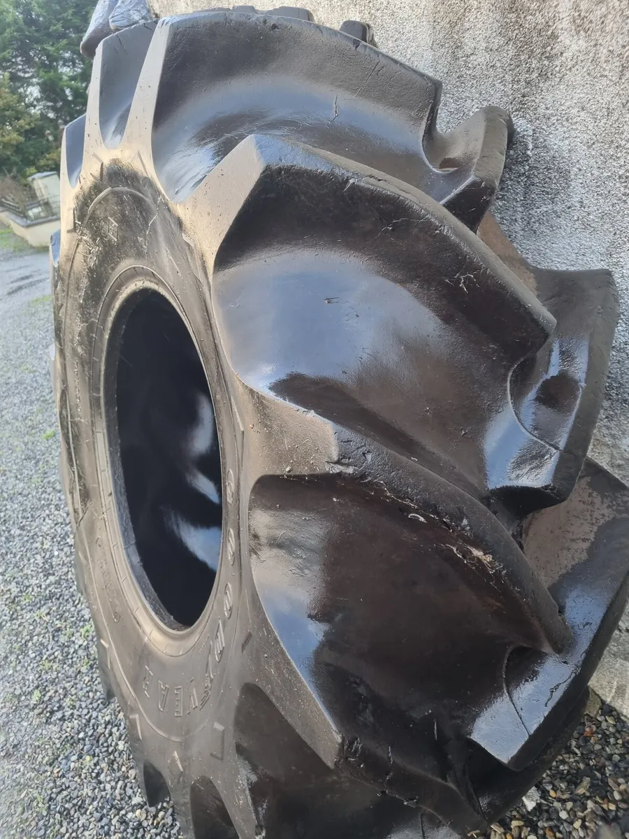 New tyre - Image 3