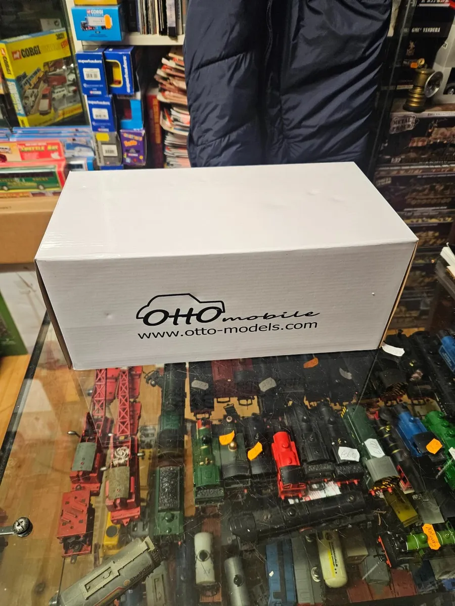 Corgi OTTO Alfa Romeo 1.18 - Image 2