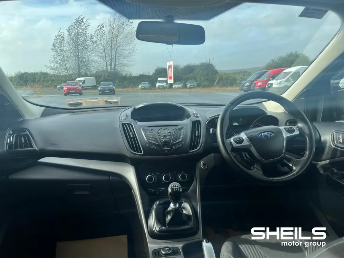Ford Kuga 2.0TDCI 150PS Zetec - Image 3