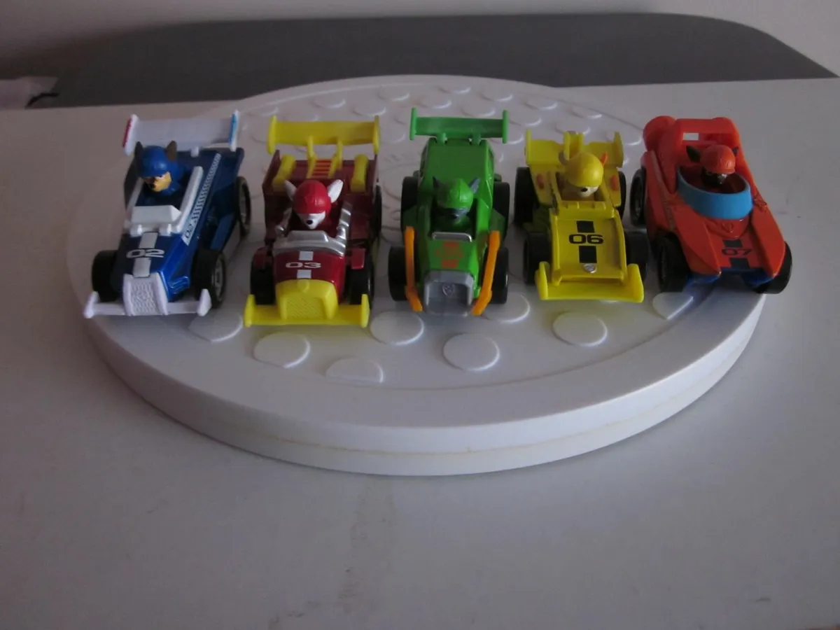 5 Paw Patrol Die Cast Racers 3" - Image 1