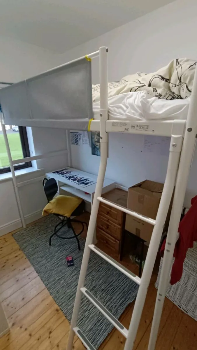 Loft bed - Image 2