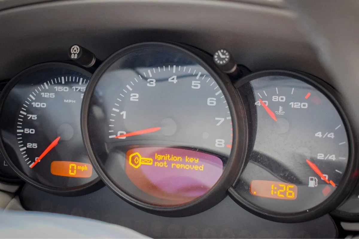 Porsche Carrera 2 Breaking complete car - Image 3