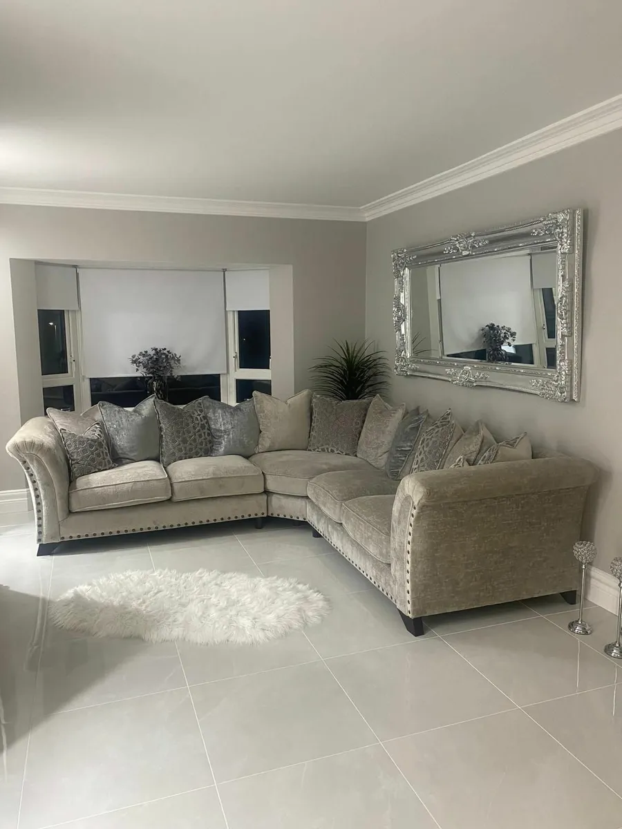 Corner sofa - Image 2