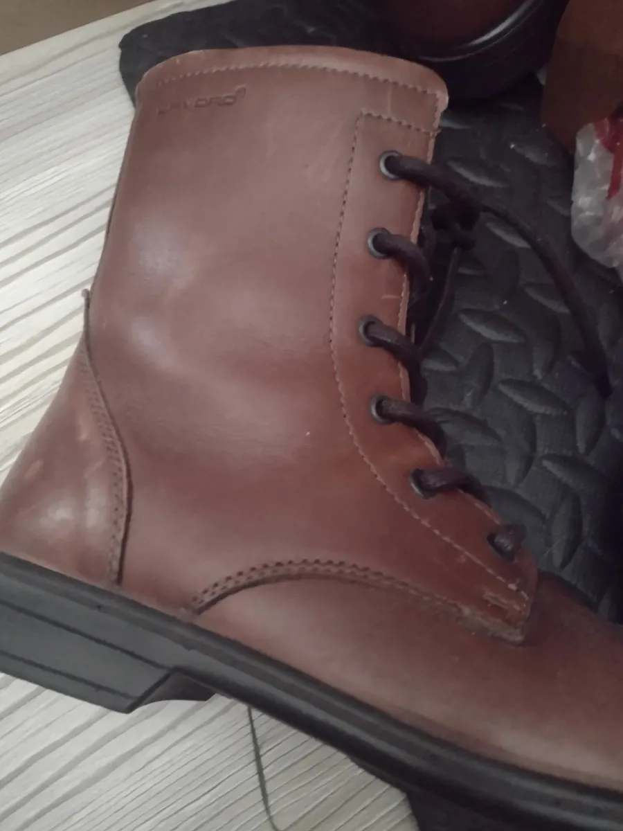 New brown leather boots ladies UK 6 - Image 4