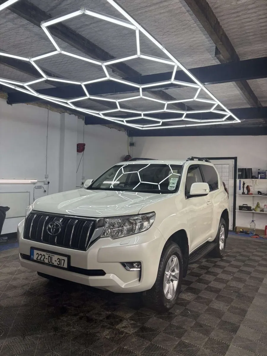 Toyota Land Cruiser - Image 2