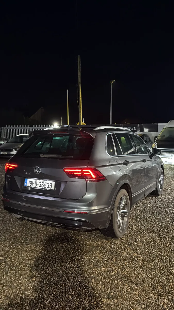 Volkswagen Tiguan R-Line 2.0TDI - Image 3