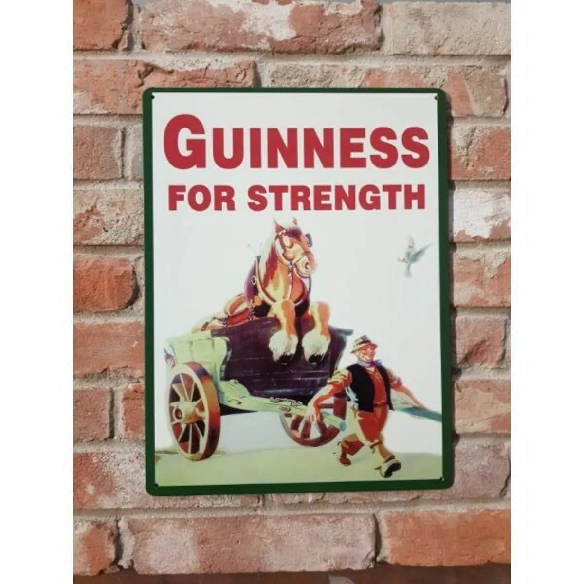 Guinness – Horse and Cart – Medium – HS139