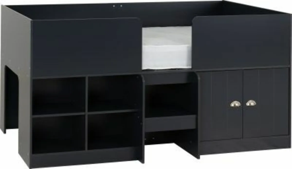 Kids beds Low sleepers Desks - Image 2