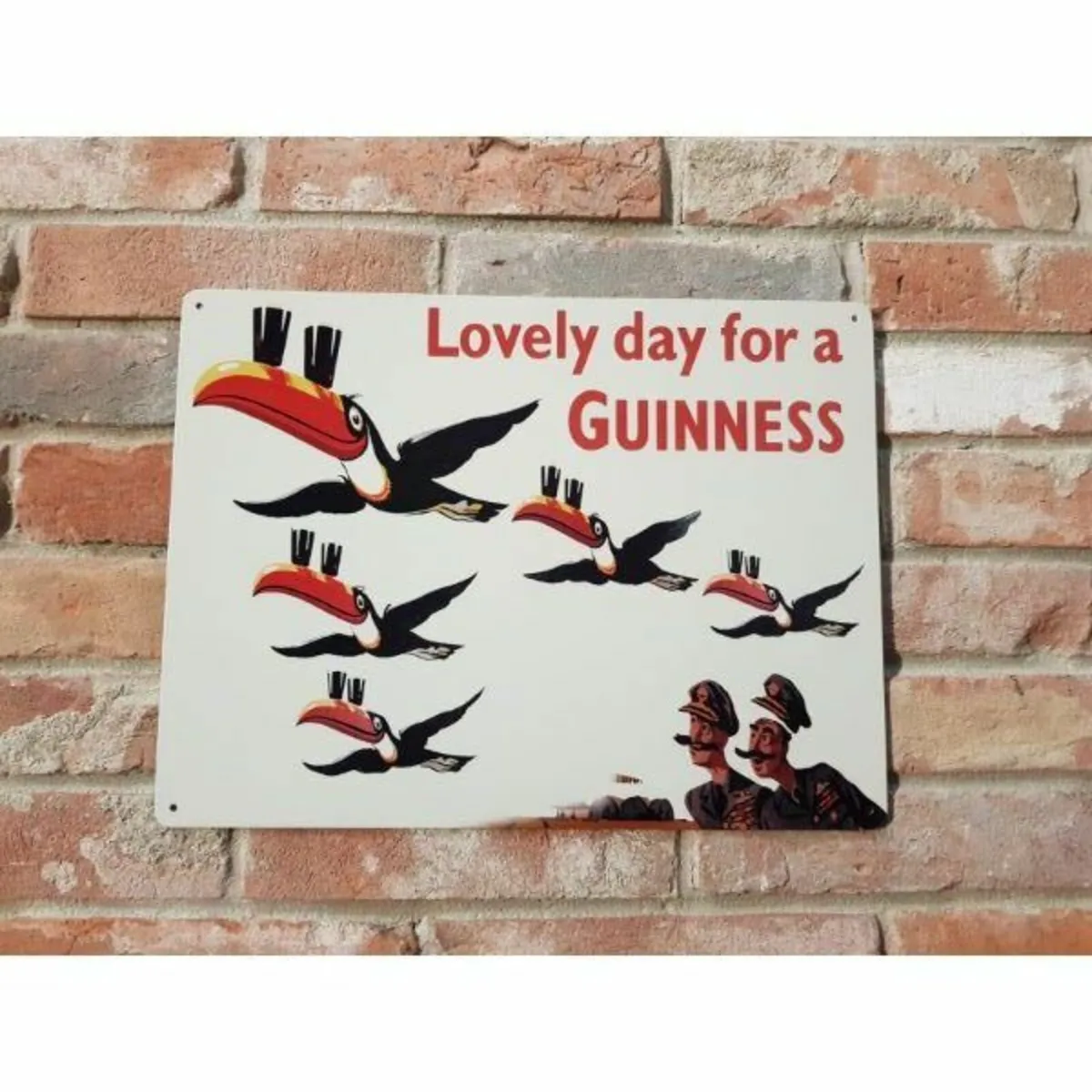 Guinness – Lovely Day – Birds – Medium – HS141