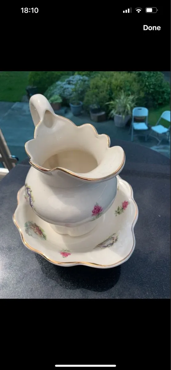 Staffordshire 2 piece bathroom set - Image 3