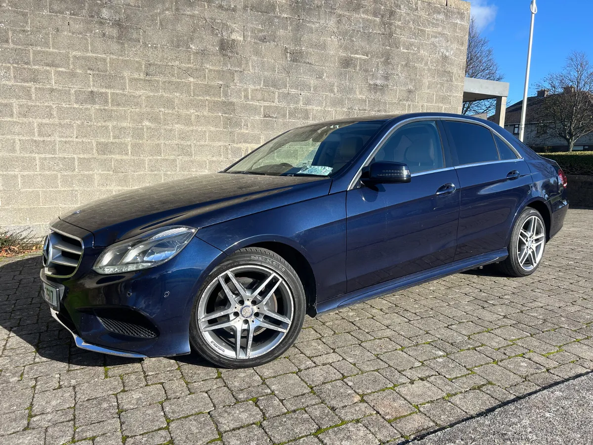 Mercedes-Benz E-Class 2014 AMG LINE E220 - Image 2
