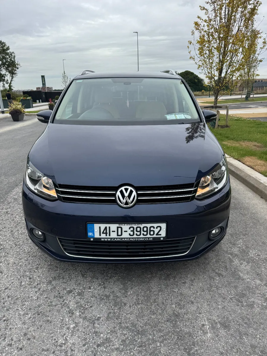 Volkswagen Touran 2014 in Great  condition wit Nct - Image 1