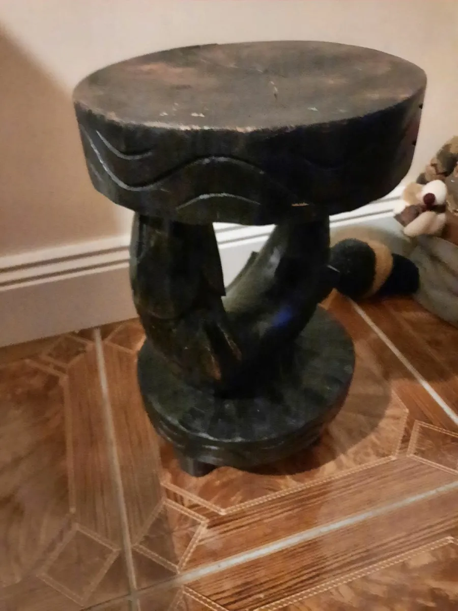 Antique stool - Image 3