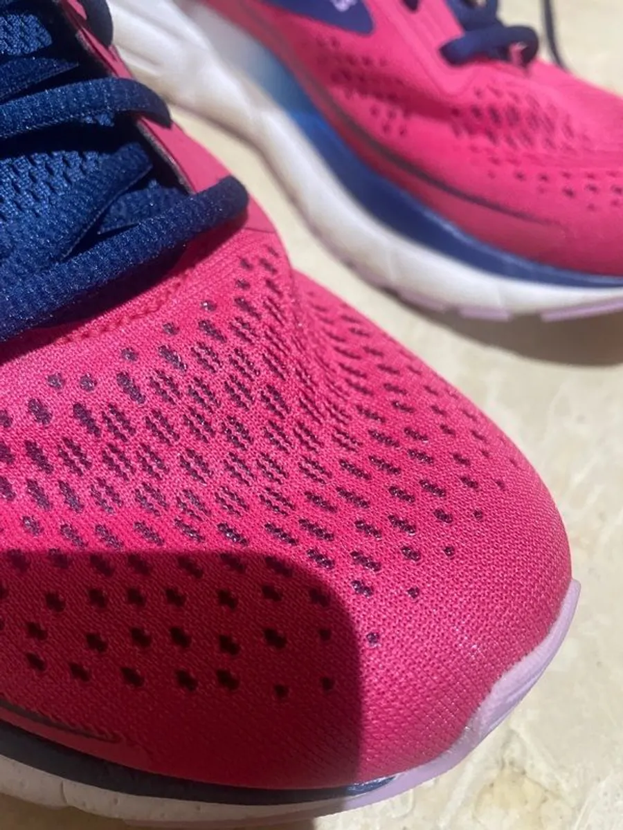 Brooks Ladies Runners - Image 4