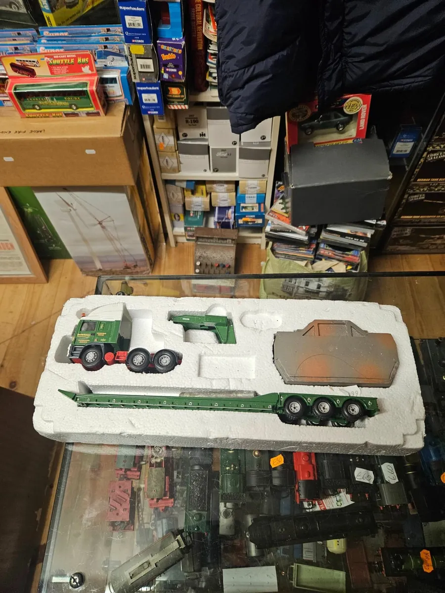 Corgi MAN Tractor Unit and King Trailer with Load - Image 1