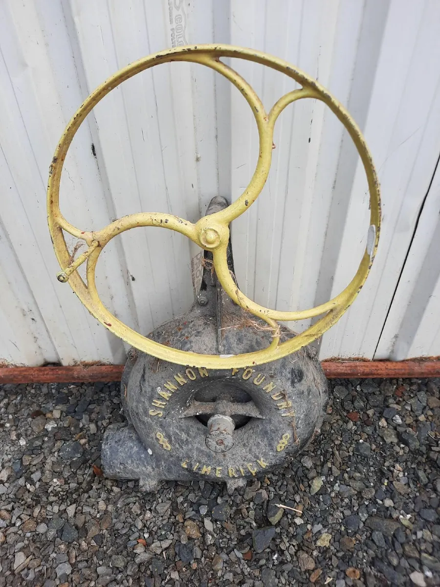 Antique bellows - Image 4