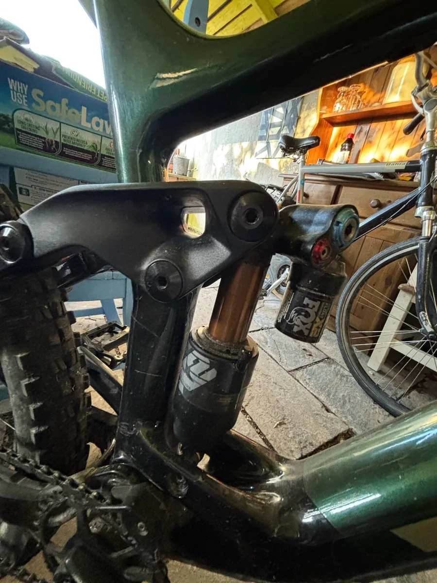 Mountain bike - Image 4